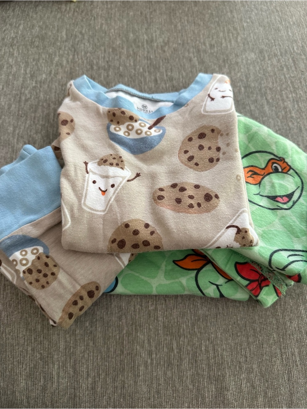 Kid Pajama Sets - 2 sets (milk & cookie and teenage mutant ninja turtles)